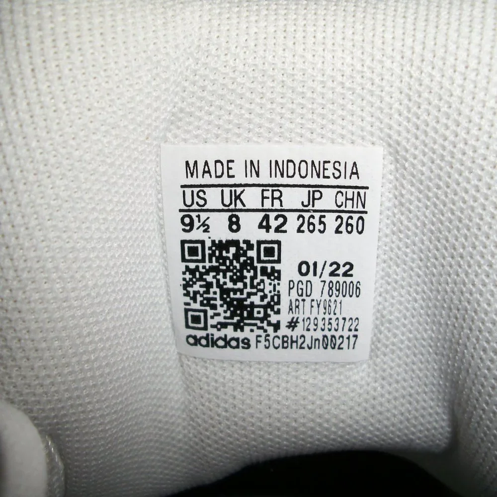 Adidas Women's White Shoes - Picture 2 of 16